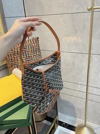 Goyard Bag: seller detail photo 8