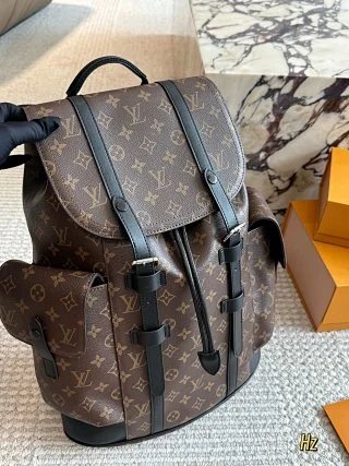 LV Louis Vuitton Bag: seller detail photo 1