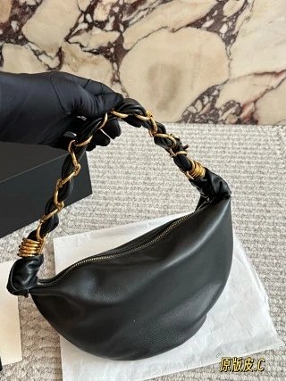 YSL Saint Laurent Bag: seller detail photo 5