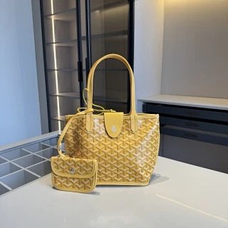 Goyard Bag: seller detail photo 2