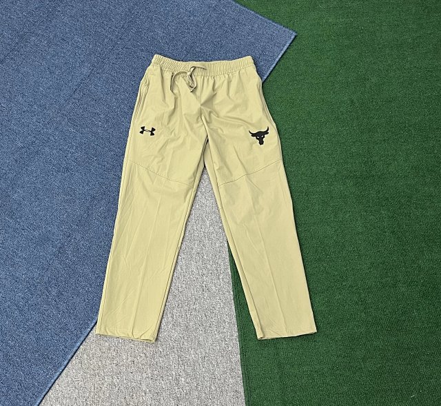 Under Armour pants: seller detail photo 3