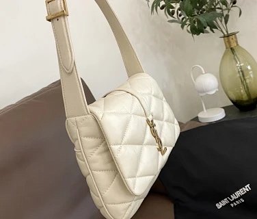 YSL Saint Laurent Bag: seller detail photo 7