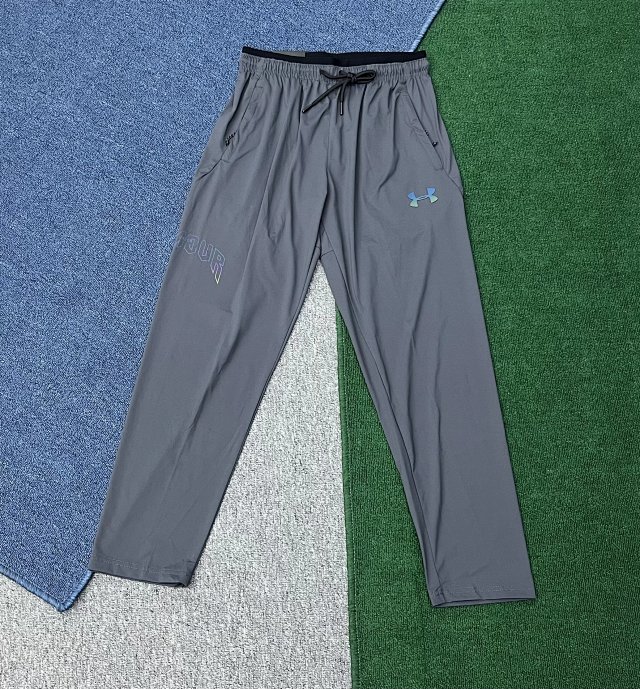 Under Armour pants: seller detail photo 2
