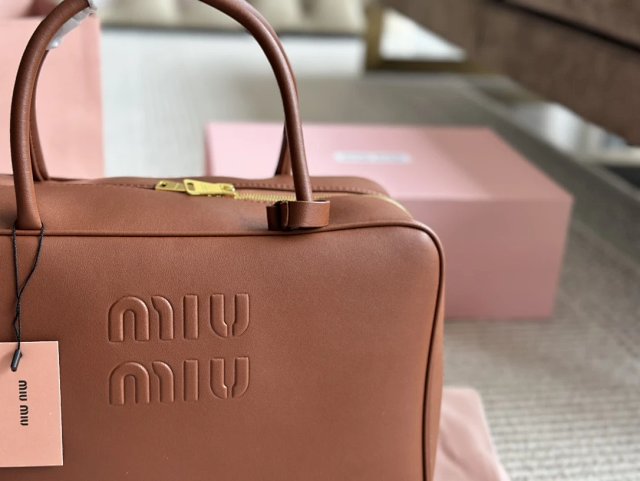 MiuMiu handbag: seller detail photo 2
