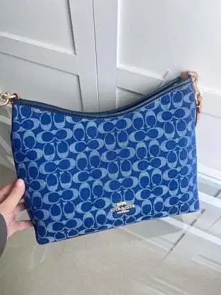 Coach Bag: seller detail photo 7