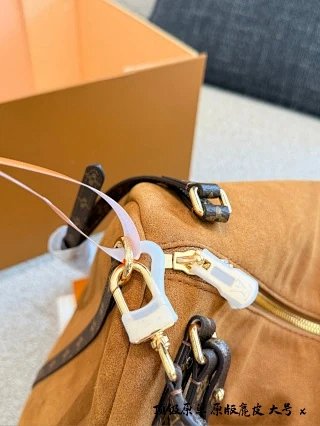 LV Louis Vuitton Bag: seller detail photo 7