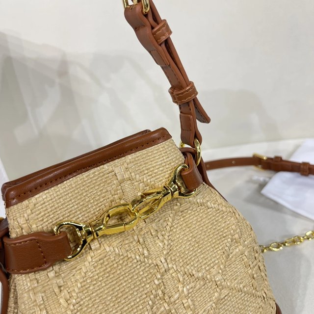Dior crossbody bag: seller detail photo 6