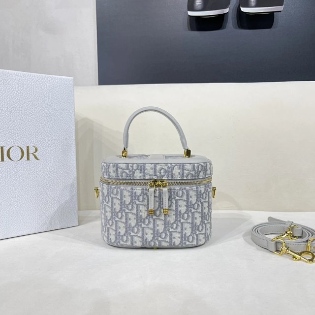 Dior handbag: seller detail photo 1