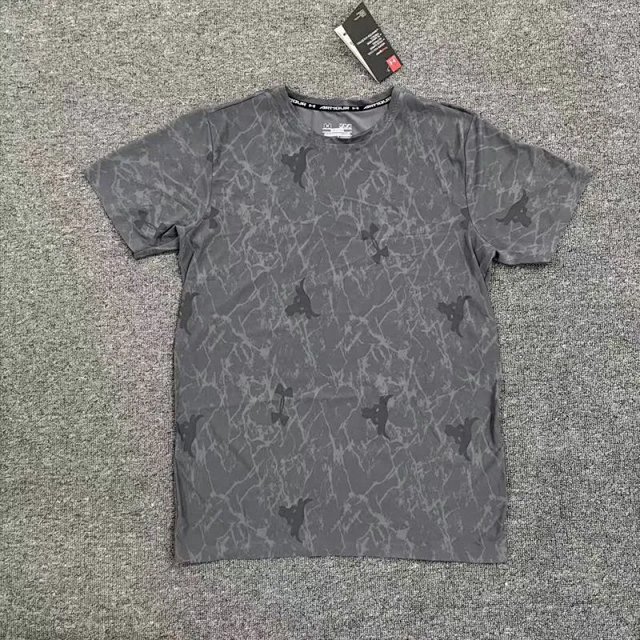 Under Armour T-shirt: seller detail photo 7