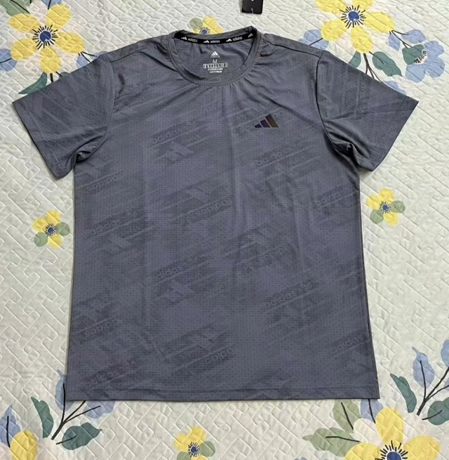 Adidas T-shirt: seller detail photo 2