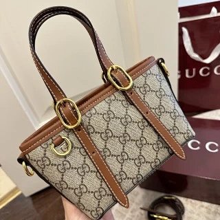 Gucci Bag: seller detail photo 3
