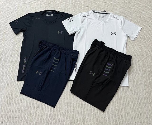 Under Armour T-shirt & Shorts Set: seller detail photo 1