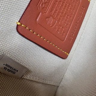 Coach Bag: seller detail photo 9