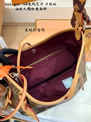 LV Louis Vuitton Bag: seller detail photo 9