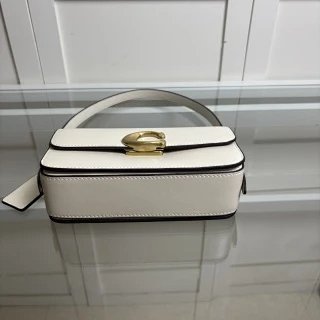 Coach Bag: seller detail photo 5