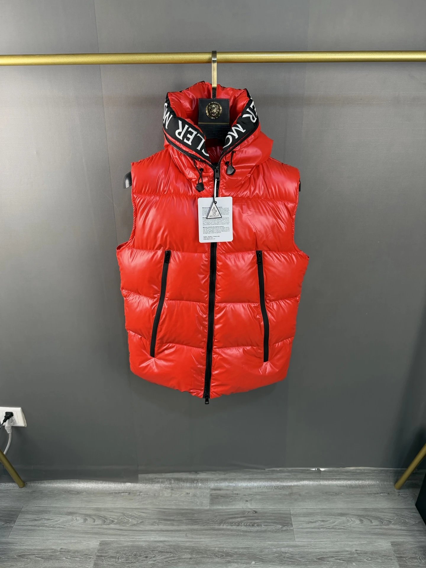 The North Face Down Jackets Hooded quilted puffer — 26