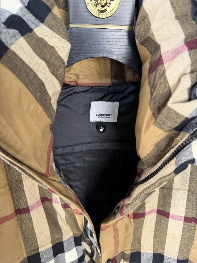 The North Face Down Jackets Hooded quilted puffer product detail image 12