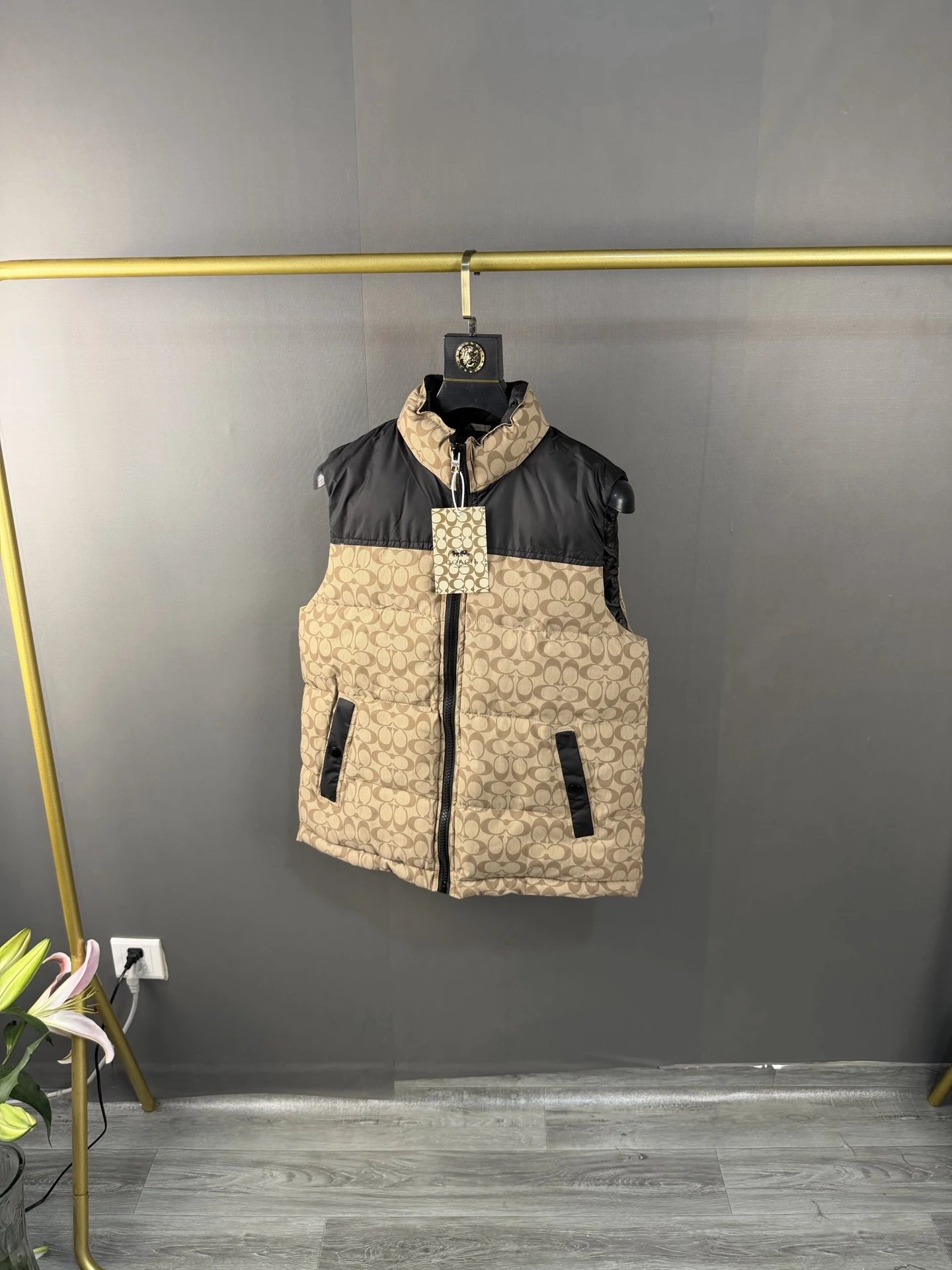 The North Face Down Jackets Hooded quilted puffer — 15