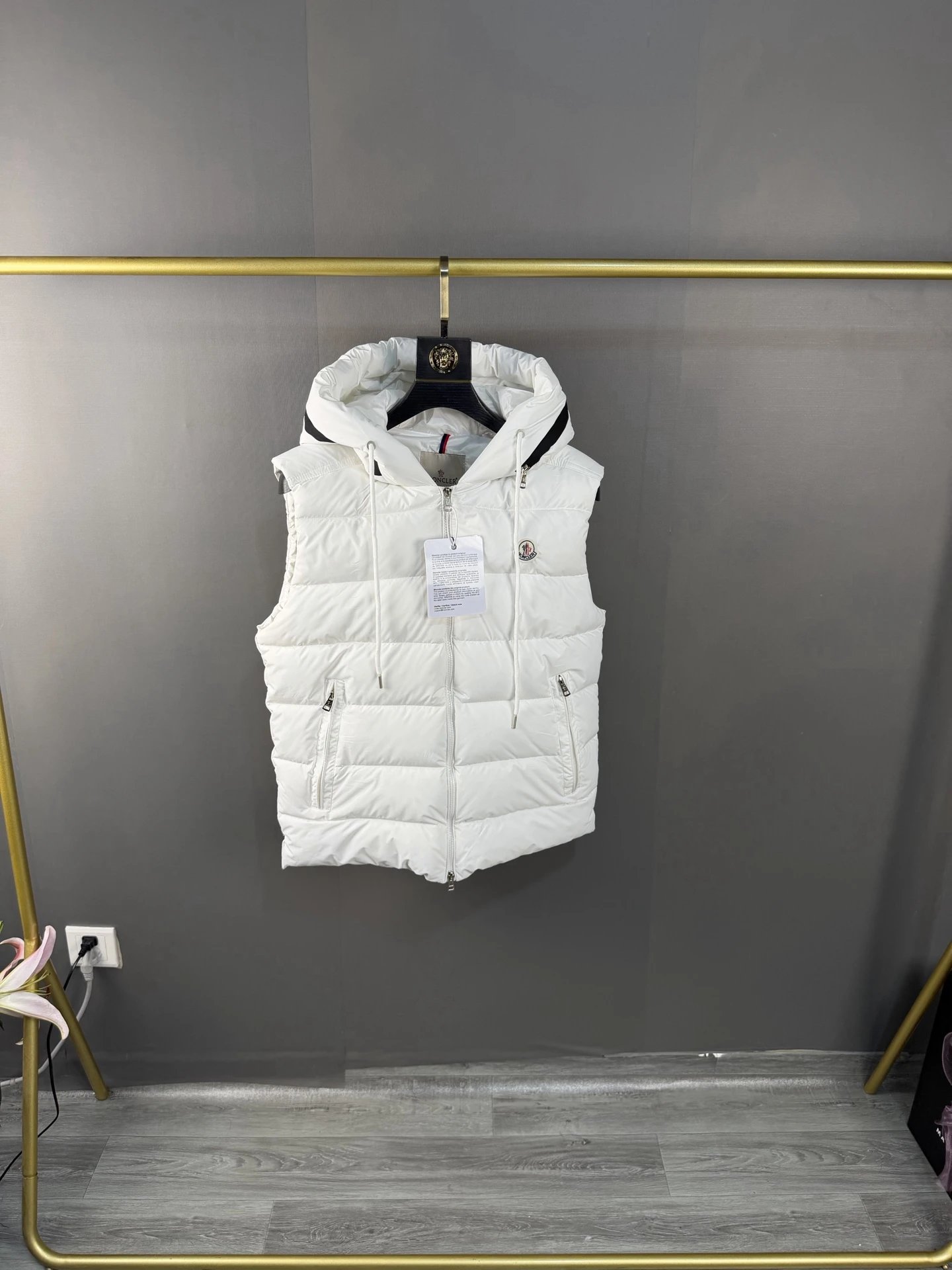 The North Face Down Jackets Hooded quilted puffer image 4