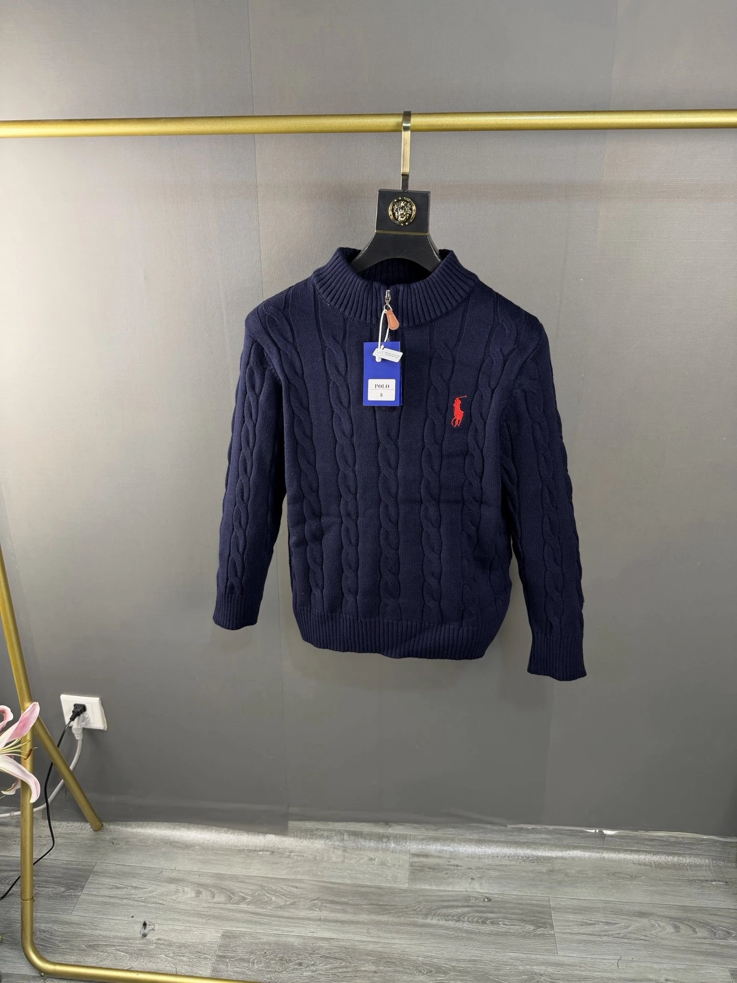 The North Face Down Jackets Hooded quilted puffer — 17