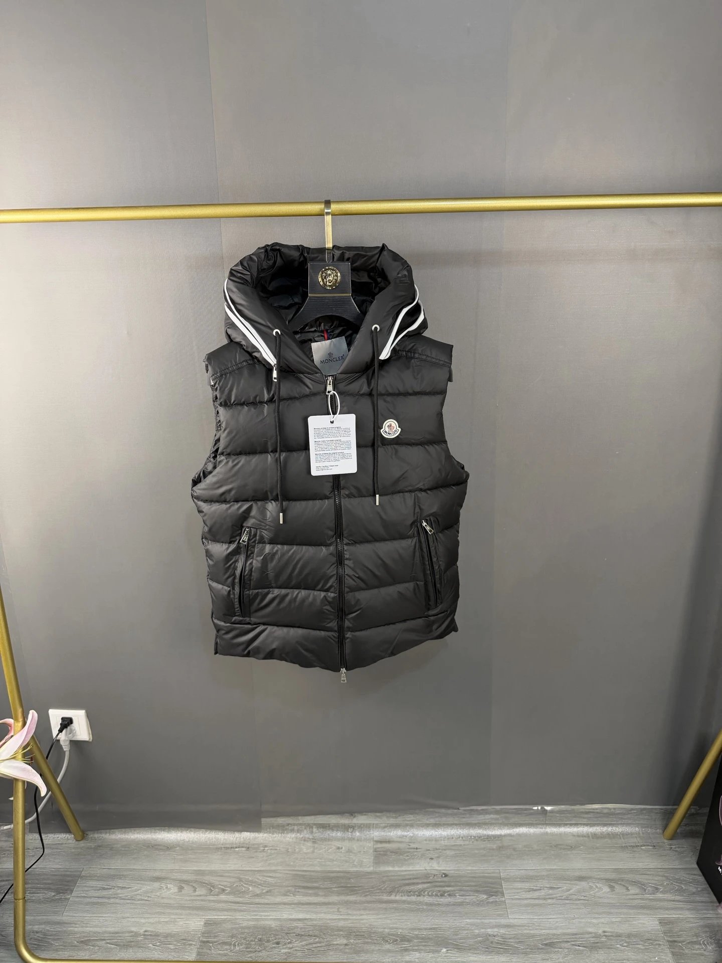 The North Face Down Jackets Hooded quilted puffer image 3