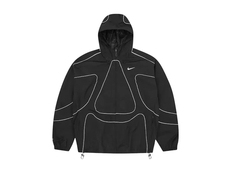 Nike's technical-style hooded windbreaker is also a popular item in recent years for both Y2K and outdoor-inspired outfits.