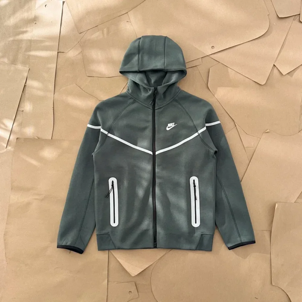Nike Tech Fleece Hoodie