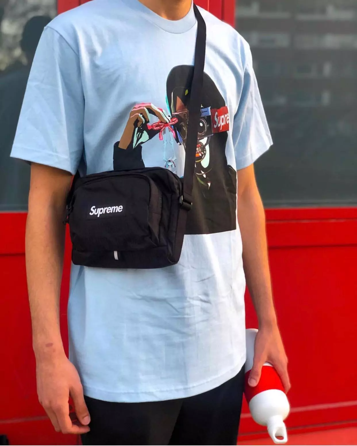 货号61303 Supreme 19SS 46th Shoulder Bag SUP满印LOGO 斜挎包单肩包