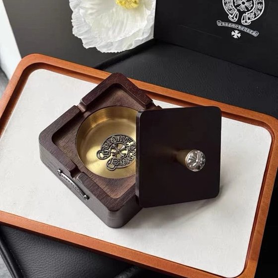 Ashtray Solid Wood Dandan