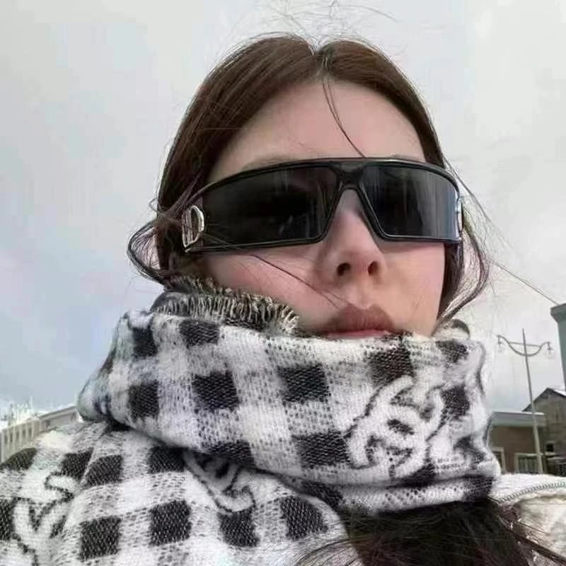 CD winter26 Headband Sunglasses Gift Set