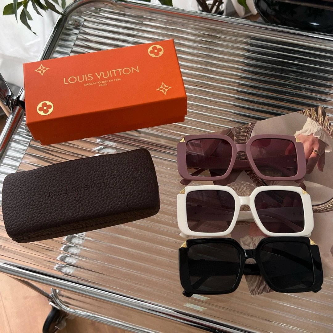 Three-Color Sunglasses