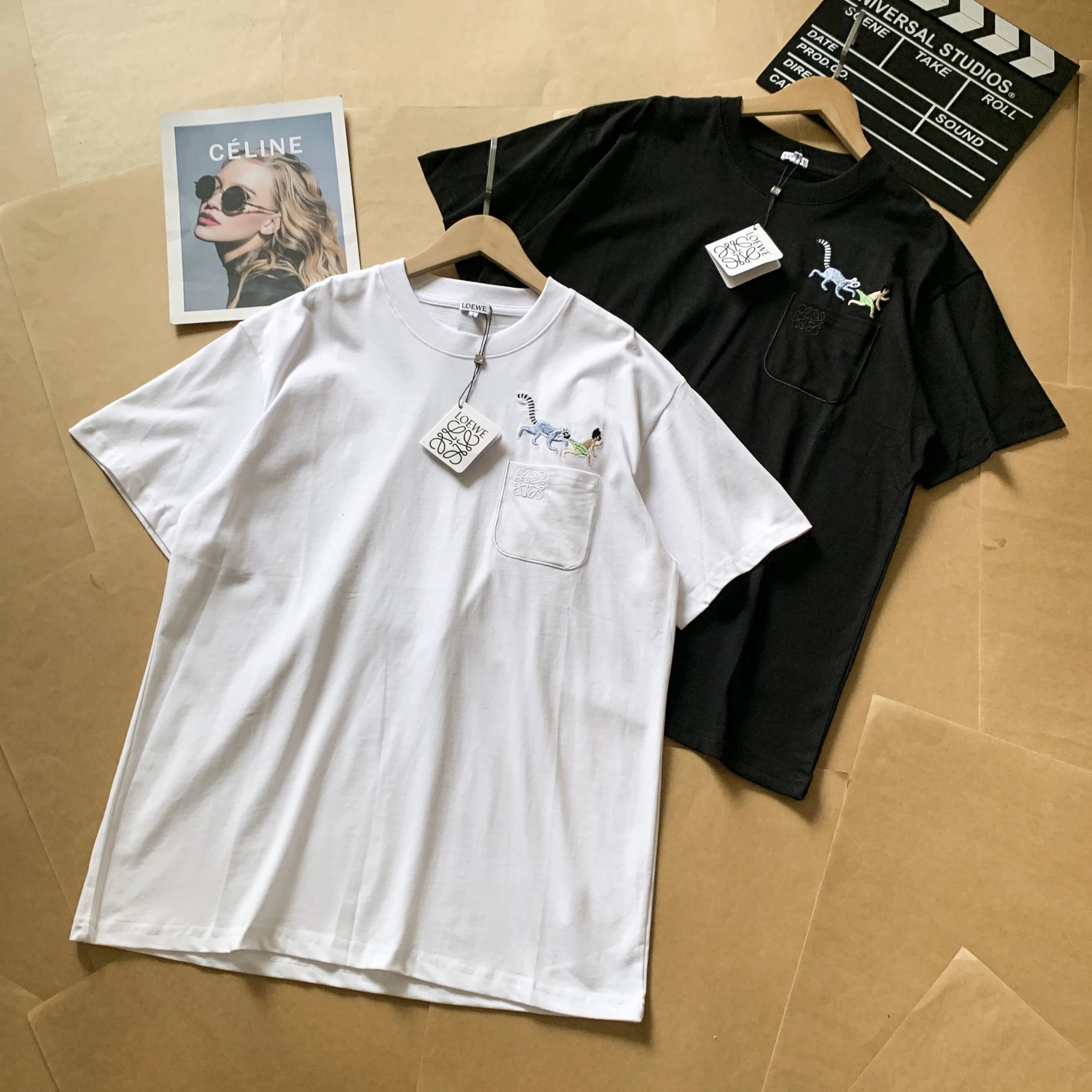 LOW Monkey Chase Embroidery Couple T-Shirt