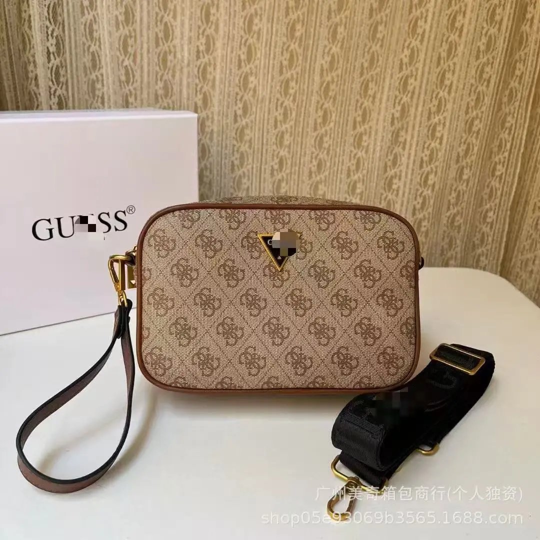 GUESS Crossbody Bags Double-Zip Logo-Print Chain-Strap Bag — 14(22*7*15CM)