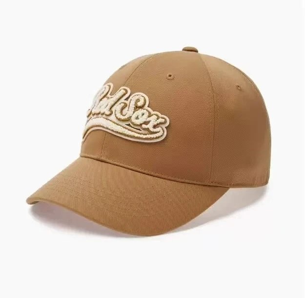 New York Yankees Hats Baseball cap with embroidered team logo — 24