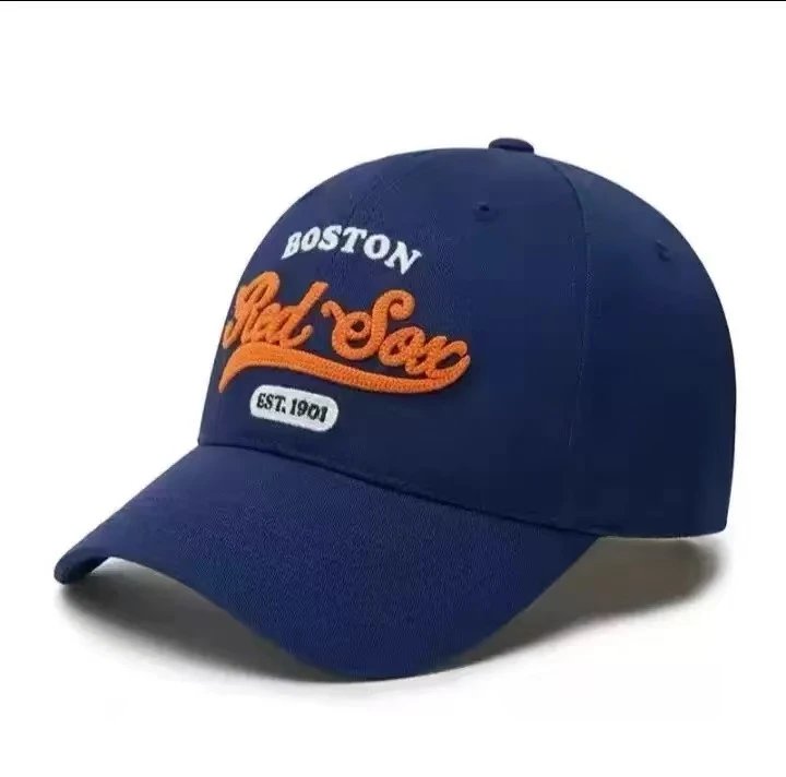 New York Yankees Hats Baseball cap with embroidered team logo — 32