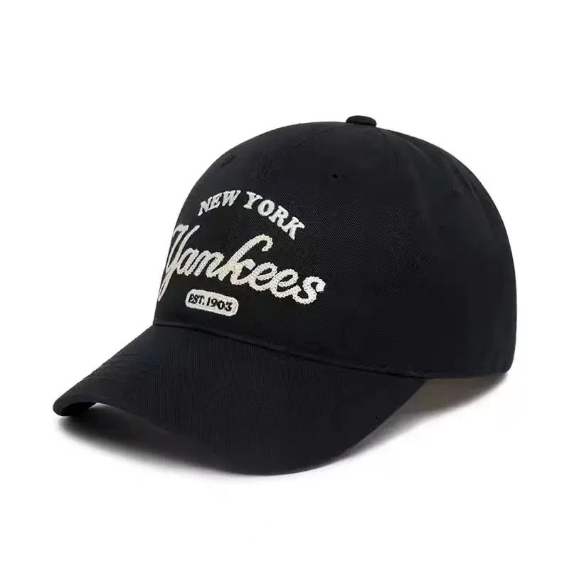 New York Yankees Hats Baseball cap with embroidered team logo — 39