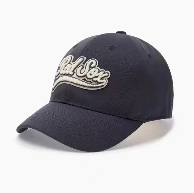 New York Yankees Hats Baseball cap with embroidered team logo — 26