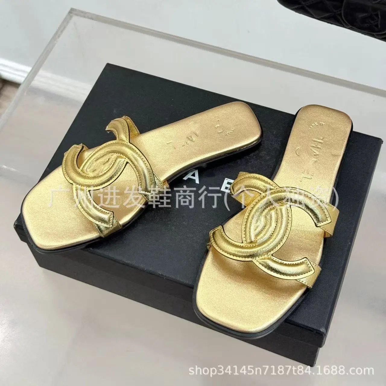 Christian Dior Slippers Dway logo-embroidered slide — 28