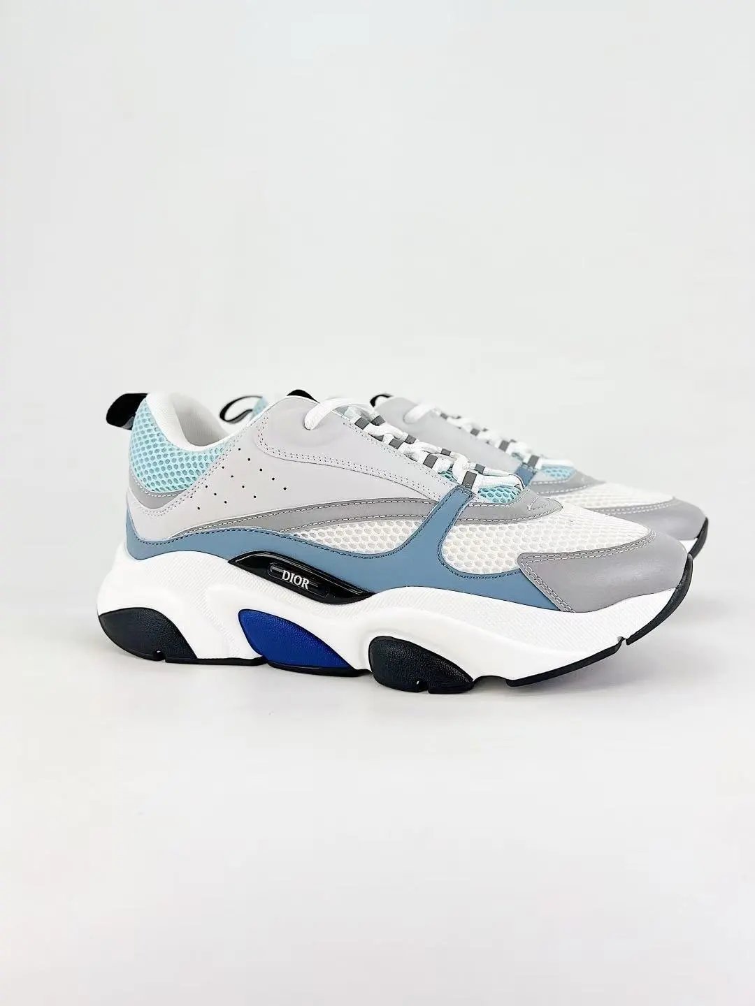 Unbranded Sneakers Chunky mesh lace-up with pull tabs — 18