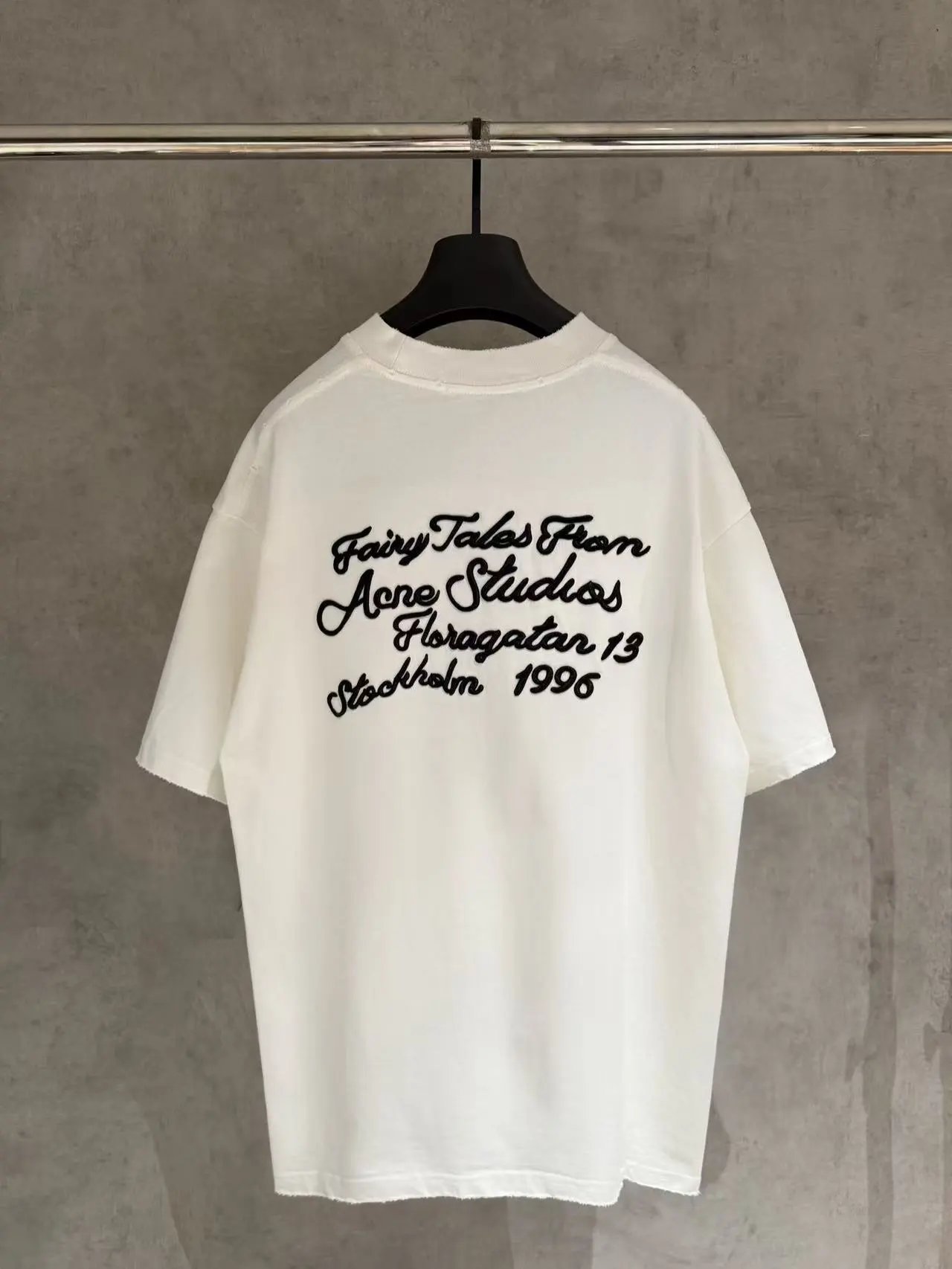 Balenciaga Multiple graphic T-shirt designs — 30