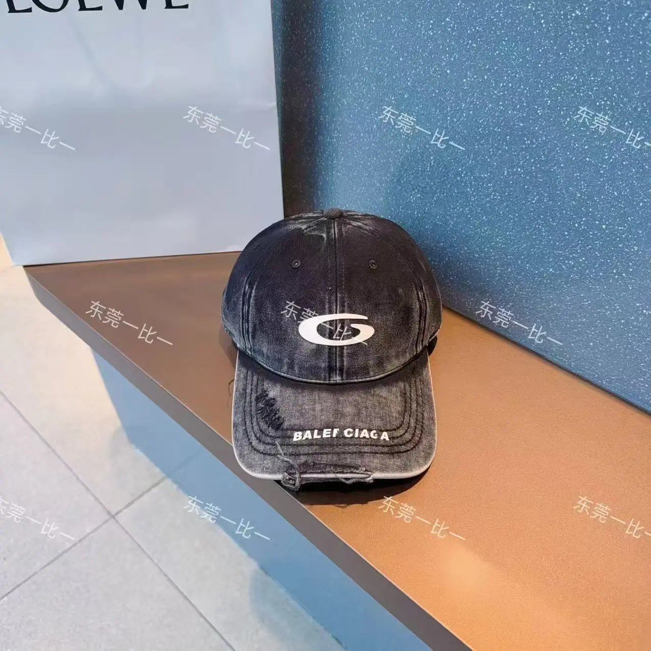 Balenciaga Hats Distressed Logo Baseball Cap — 18