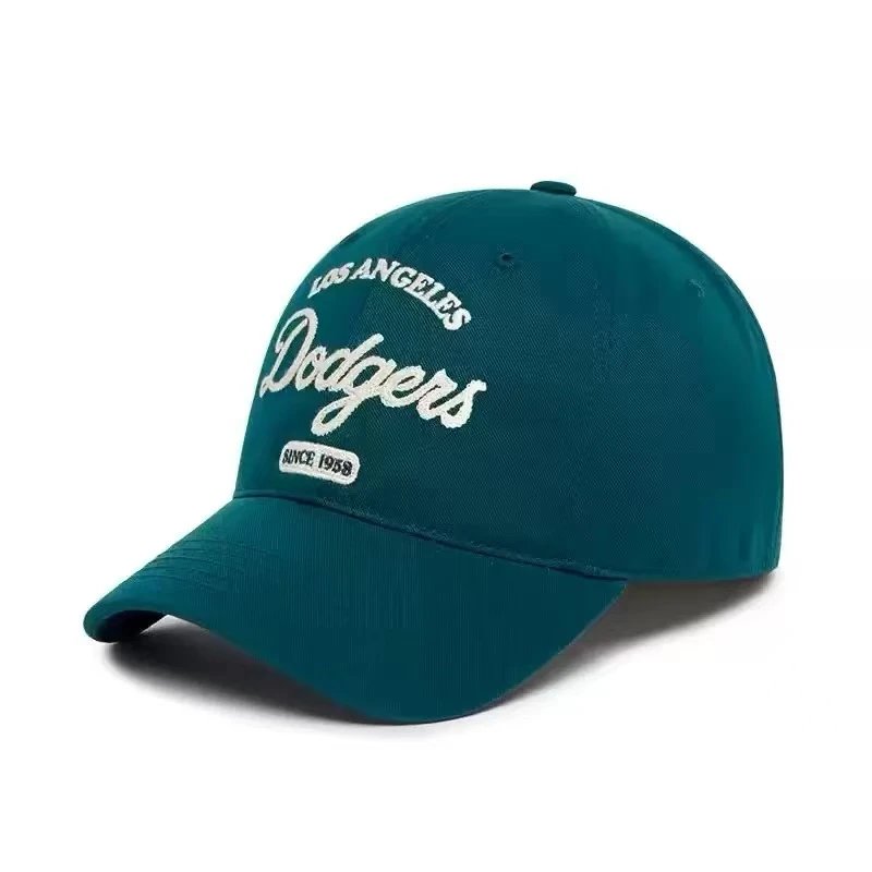 New York Yankees Hats Baseball cap with embroidered team logo — 34