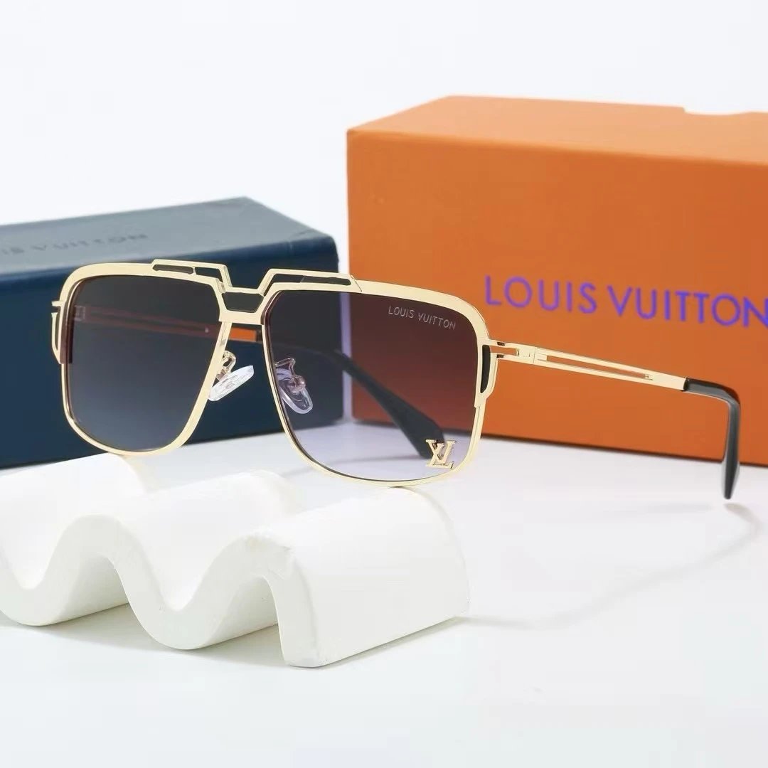 Louis Vuitton Eyewear Oversized shield sunglasses with Monogram lenses — 36
