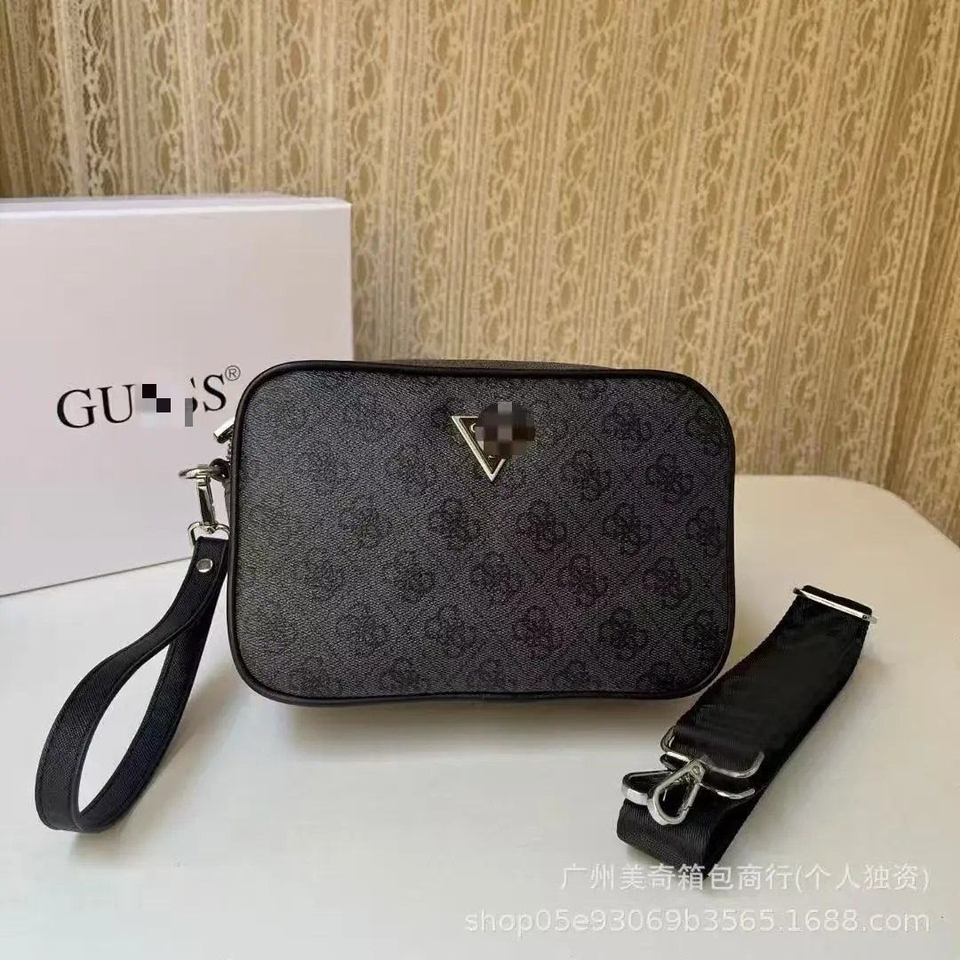 GUESS Crossbody Bags Double-Zip Logo-Print Chain-Strap Bag — 16(22*7*15CM)