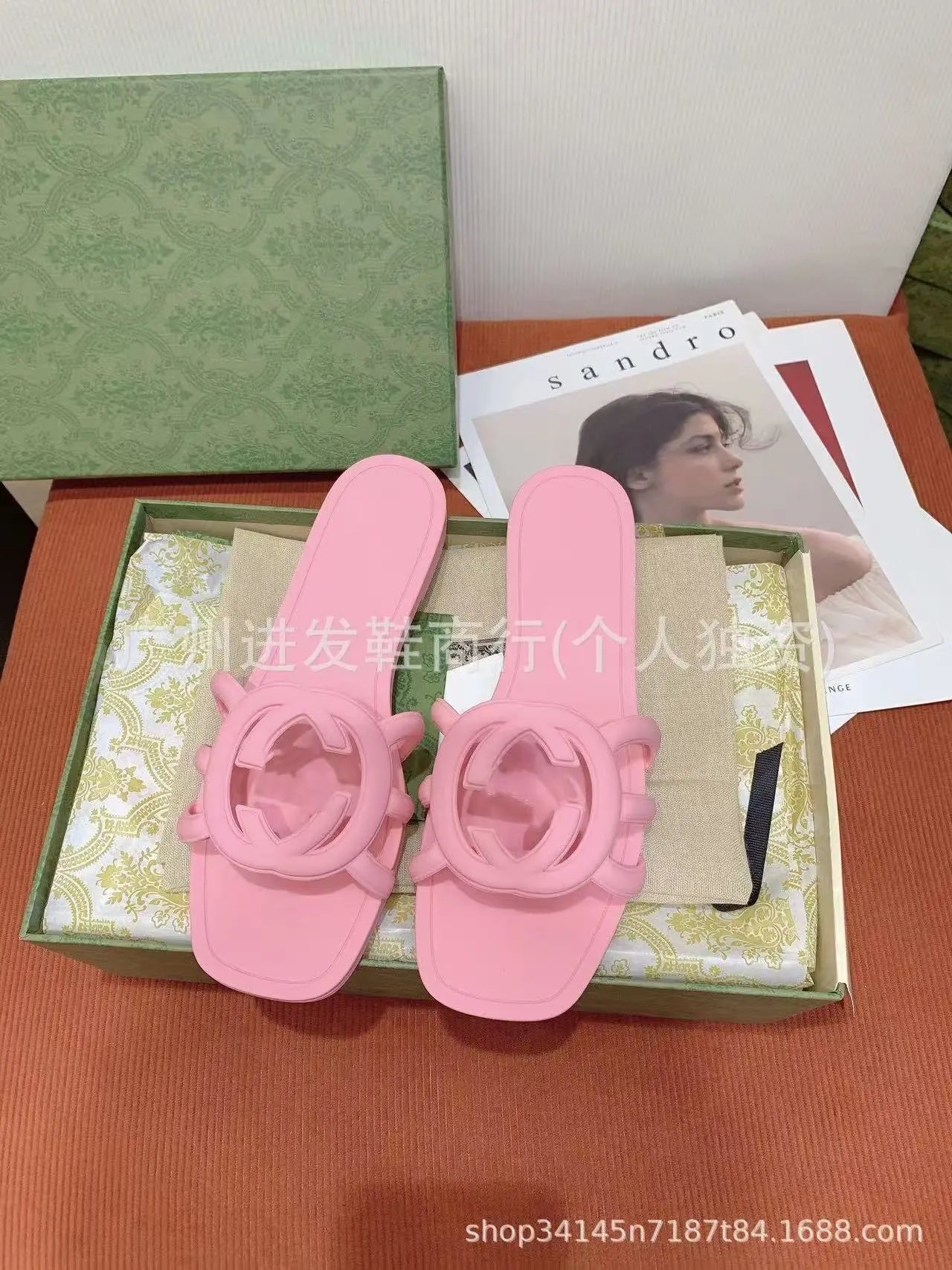 Christian Dior Slippers Dway logo-embroidered slide — 398