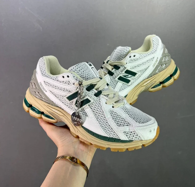 New Balance Sneakers 1906R Running — 04