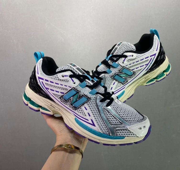 New Balance Sneakers 1906R Running image 7