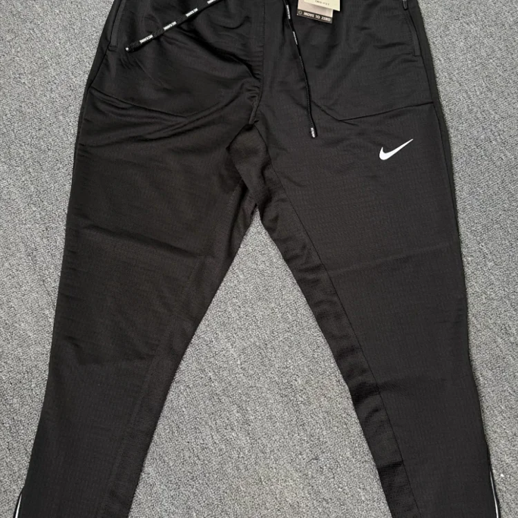 Nike Mixed sportswear apparel image 11