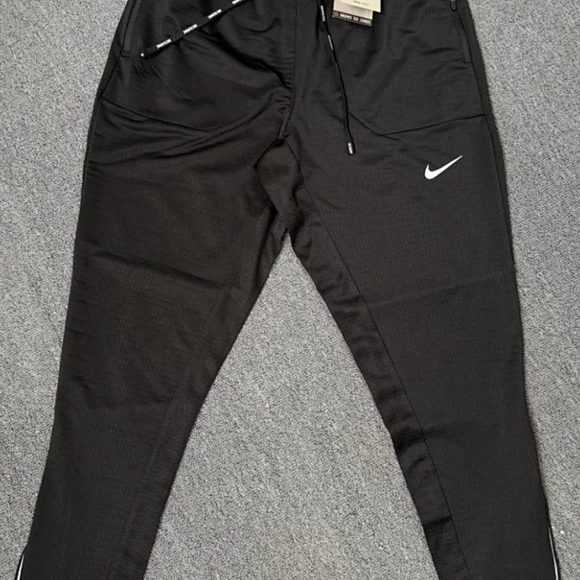 Nike Mixed sportswear apparel product detail image 11