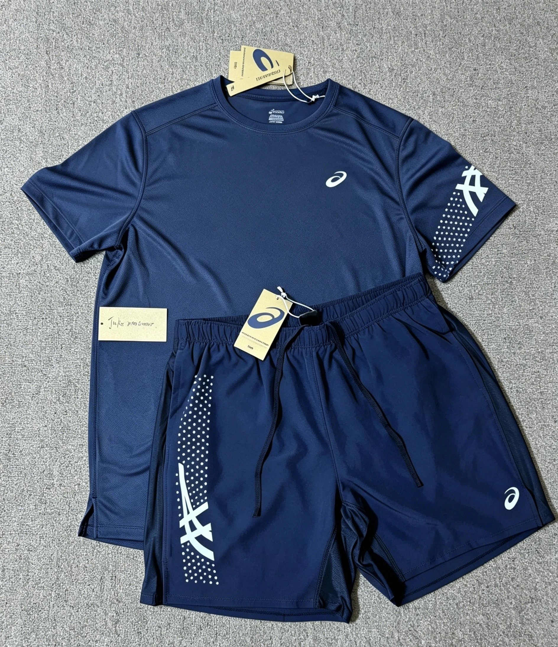 Navy blue short sleeved shirt+navy blue shorts